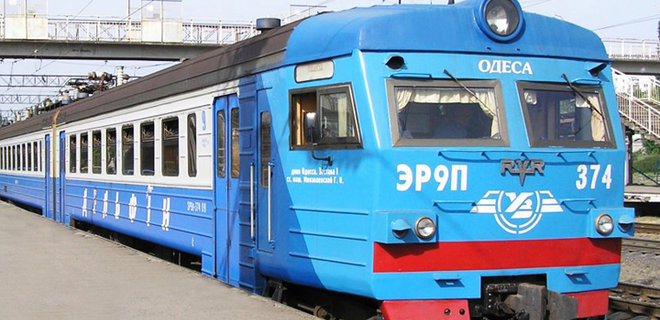 “Укрзалізниця” відновлює сполучення у напрямку Криму