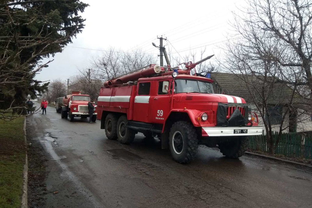В Межівському районі внаслідок пожежі загинуло дві людини
