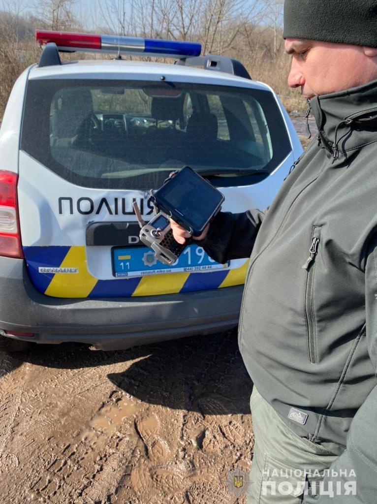 Поліцією Дніпра встановлюється місцезнаходження 48-річного Дмитра Панченка
