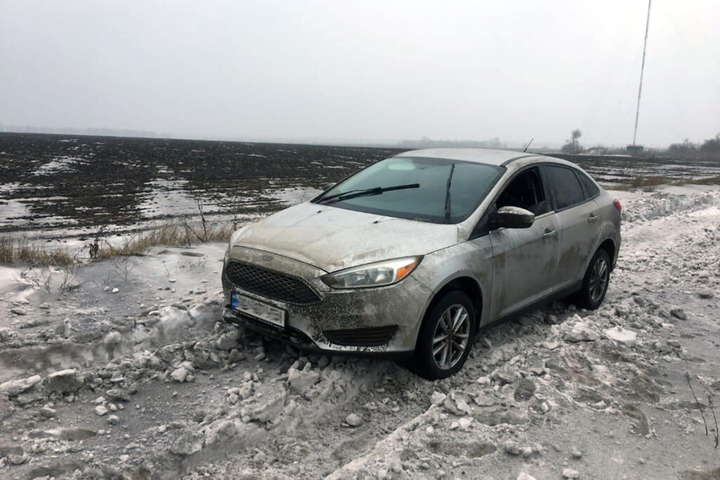 На Дніпропетровщині надзвичайники врятували іноземця, який заблукав через навігатор (відео)