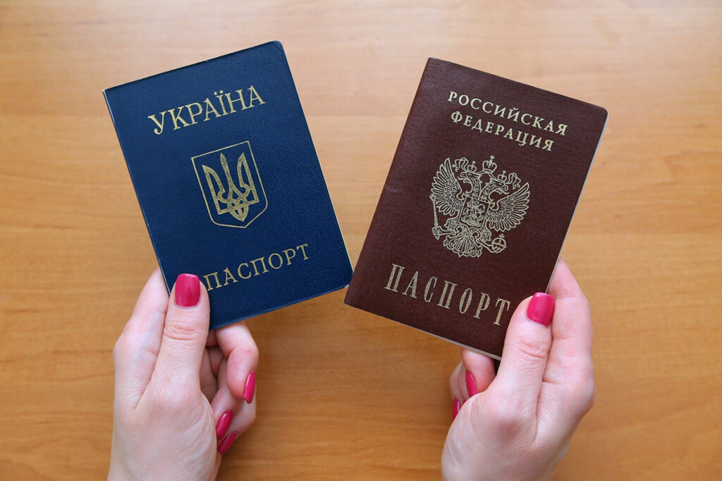 Рада пропонує саджати українців за приховування російського громадянства