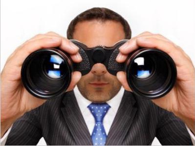 Адвоката звинуватили, що стежив за дружиною прокурора, і позбавили статусу