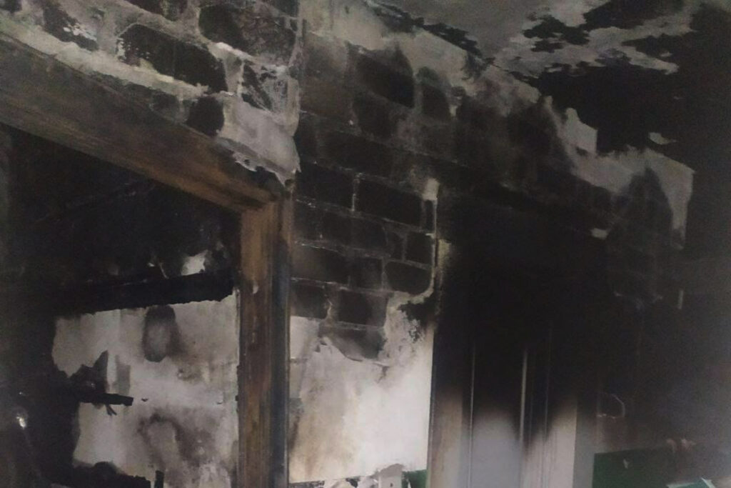 У Дніпрі на пожежі в баготоповерхівці врятували 15 людей