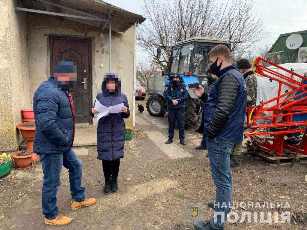 Шахраї з Дніпропетровщини ошукали аграріїв на 230 тисяч гривень