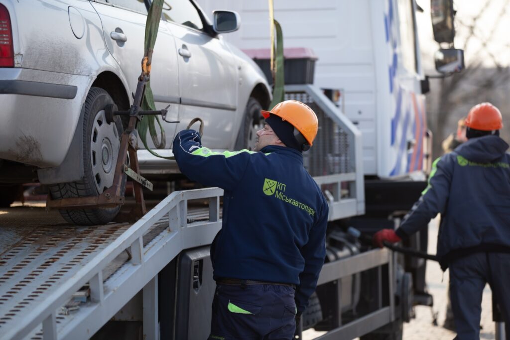До Дніпра завітали делегації інших громад, щоб дізнатися про систему паркувального простору