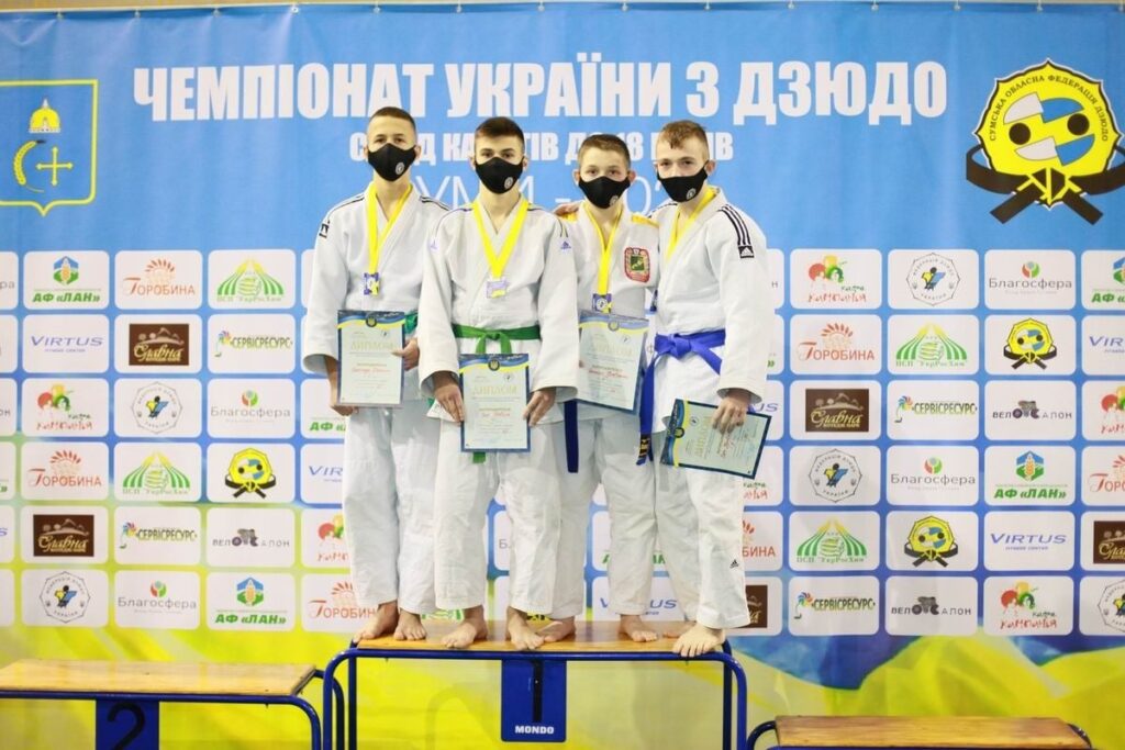 Дніпровські дзюдоїсти привезли 9 нагород зі змагань у Сумах