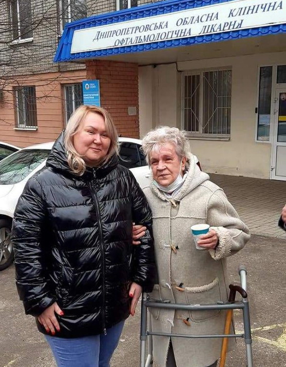 Депутати міськради Марганця від Блоку Вілкула допомогли 68-річній мешканці міста