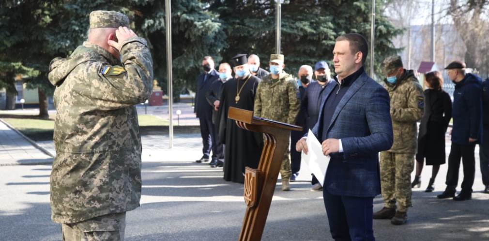 На Дніпропетровщині до Дня заснування Оперативного командування «Схід» відзначили кращих військових