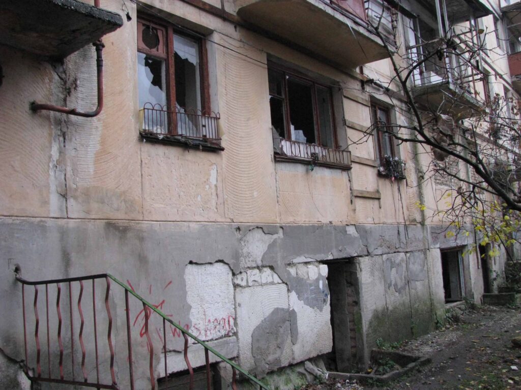 Дніпропетровщина – у трійці регіонів-лідерів по кількості занедбаного житла
