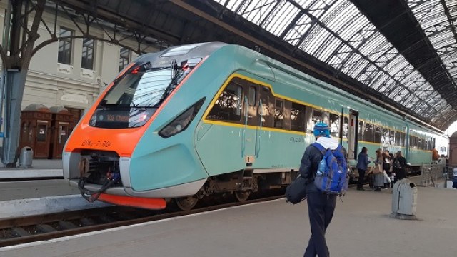 З 29 квітня тестуватимуть швидкісний поїзд Харків-Дніпро