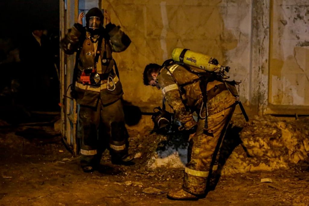 Внаслідок пожежі на Дніпропетровщині димом отруїлися дві людини