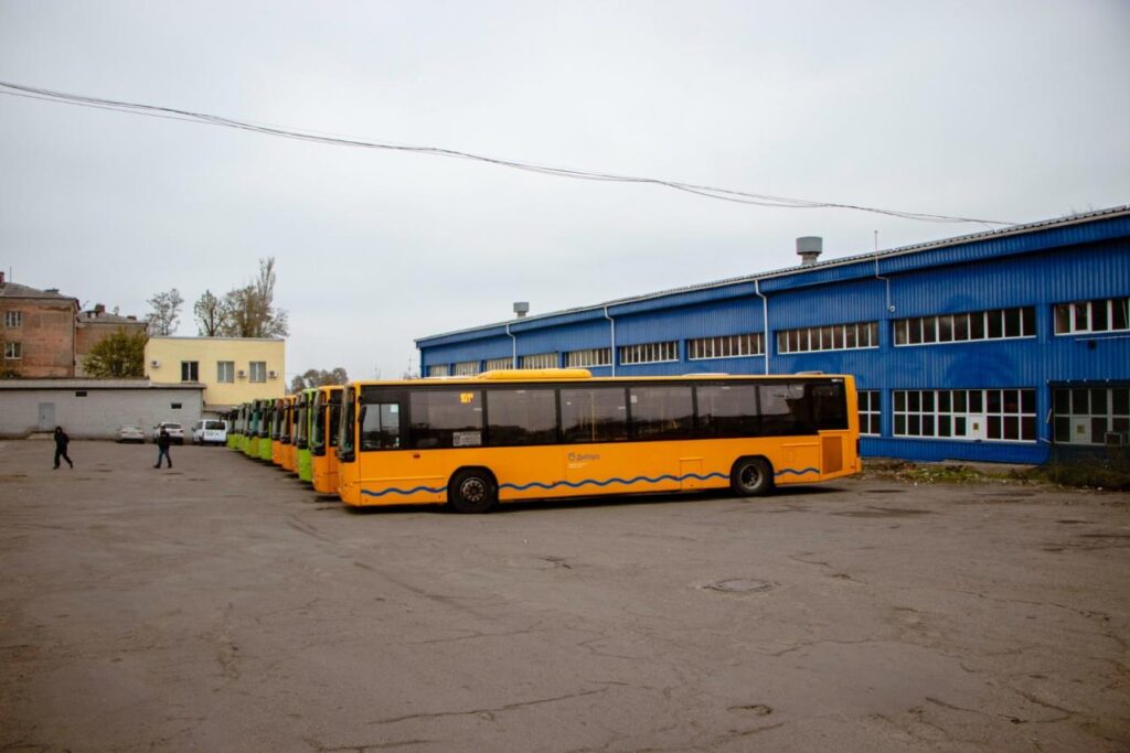 Один з автобусів Дніпра поїде не так, як зазвичай