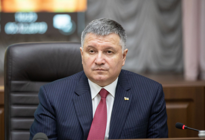 Підприємець запрошує до Вільногірська Міністра МВС Арсена Авакова