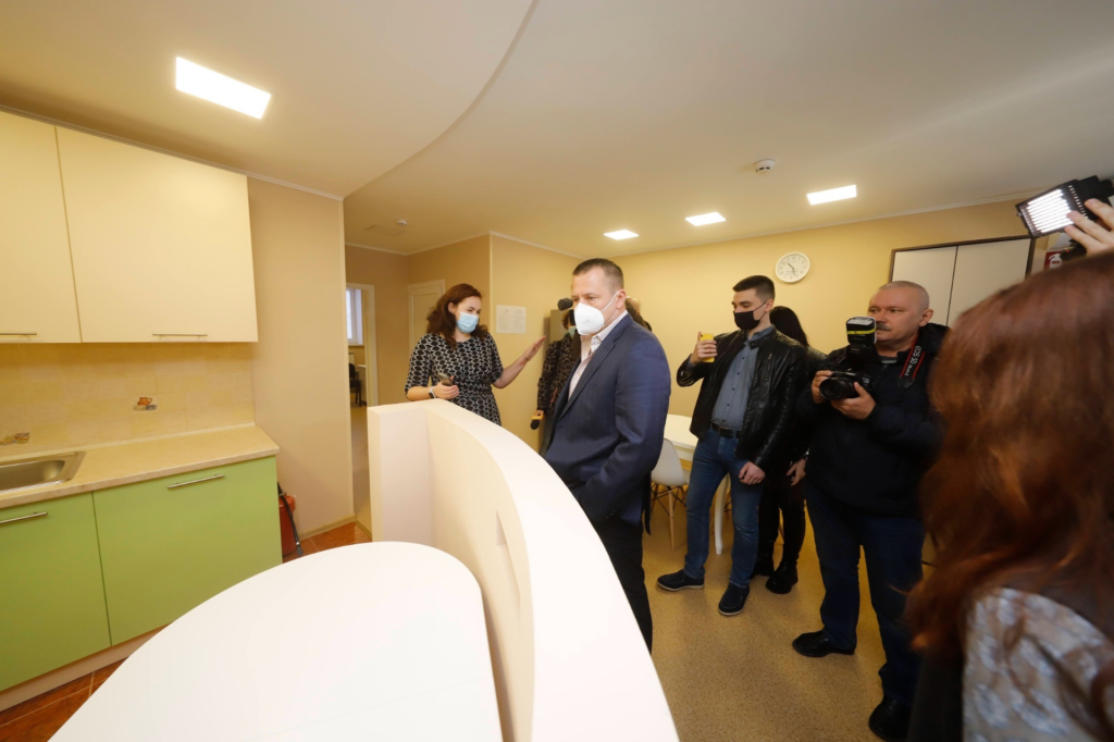 У Дніпрі відкрився центр протидії домашньому насильству