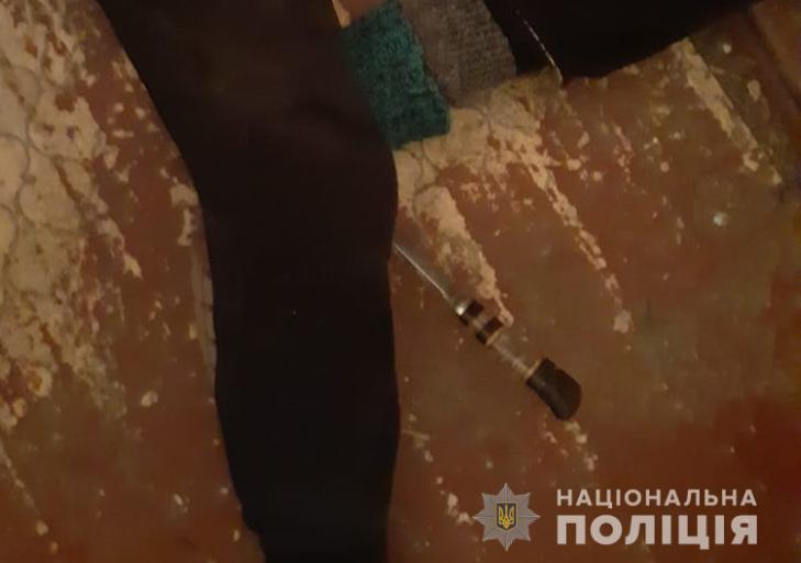 На Дніпропетровщині чоловік жорстоко вбив співмешканку