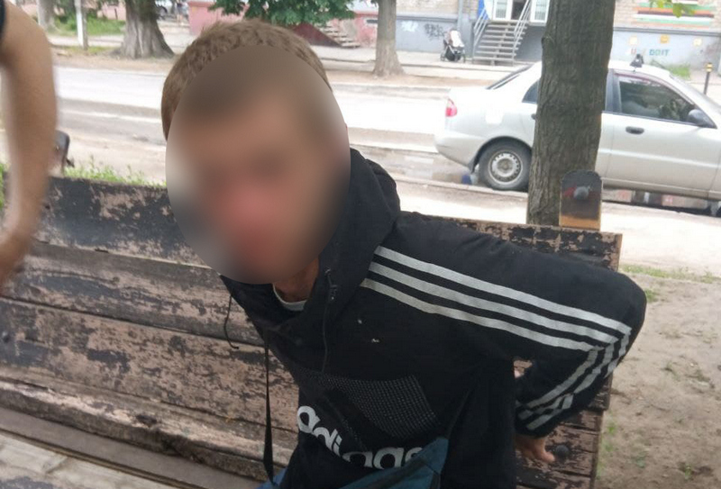 Грабіжника-телефонокрада затримали днями у Дніпрі