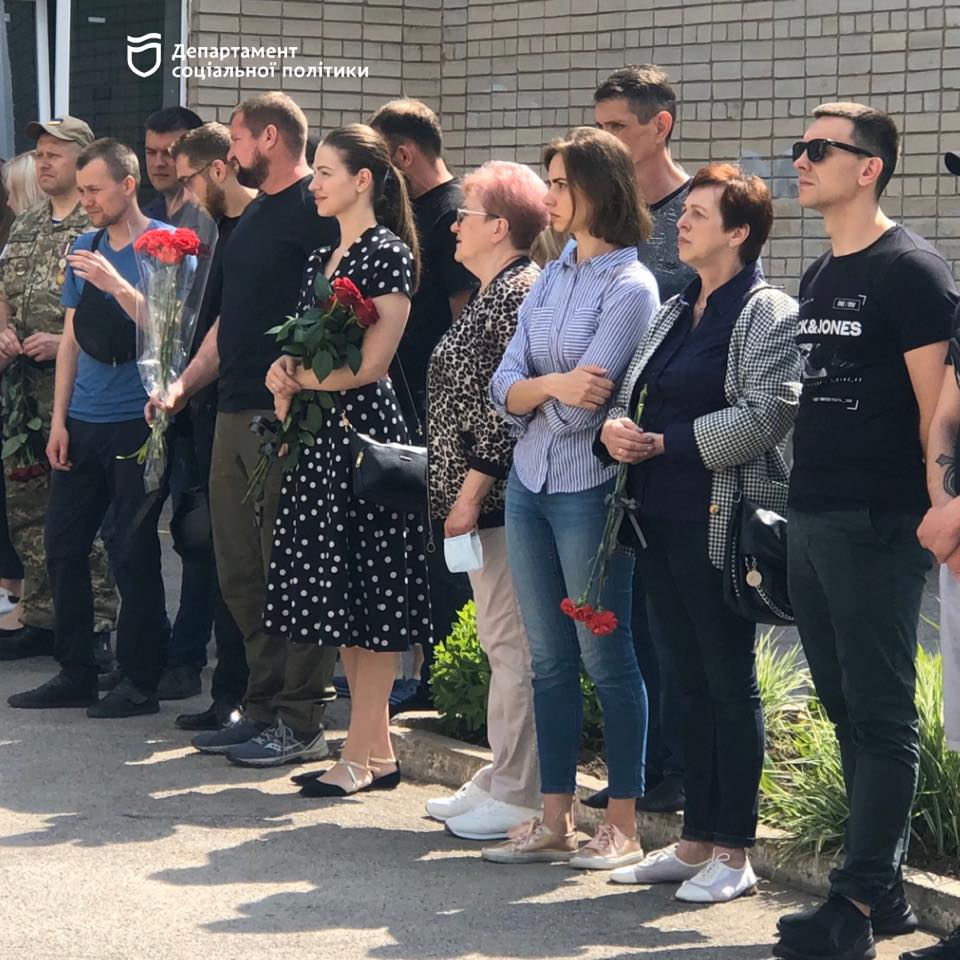 В Дніпрі відкрили пам’ятну дошку загиблому учаснику АТО