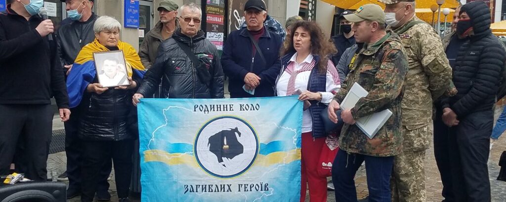 У Дніпрі пройшла акція протесту проти “погодинних пільг” на проїзд у громадському транспорті