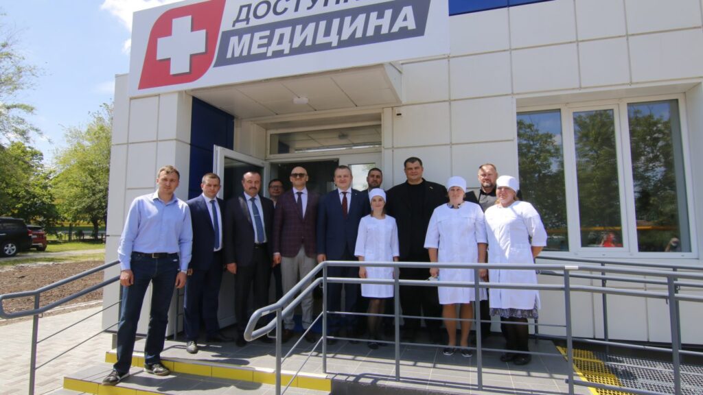 Розвиток сільської медицини: на Дніпропетровщині звели сучасну амбулаторію за європейськими стандартами
