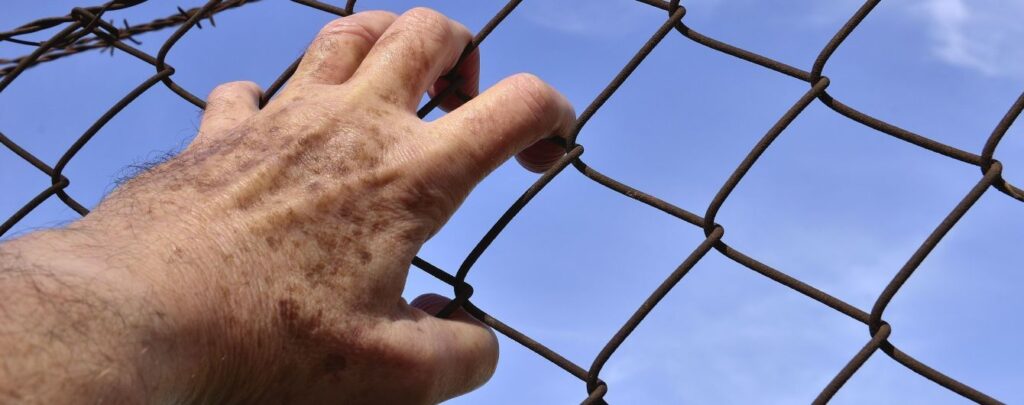 Грабіжника вдови засудили на 12 років позбавлення волі