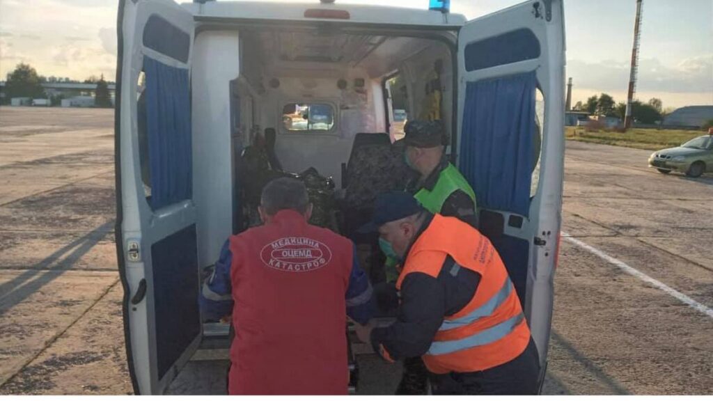 У Дніпро із зони ООС евакуювали бійця з осколковим пораненням очей