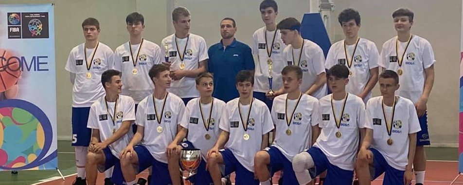 Спортсмени з Дніпра стали чемпіонами Всеукраїнської юнацької баскетбольної ліги