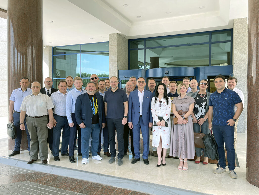 Представники бізнесу Дніпропетровщини відвідали групу промислових підприємств «ТЕХNOPARK» в Узбекистані