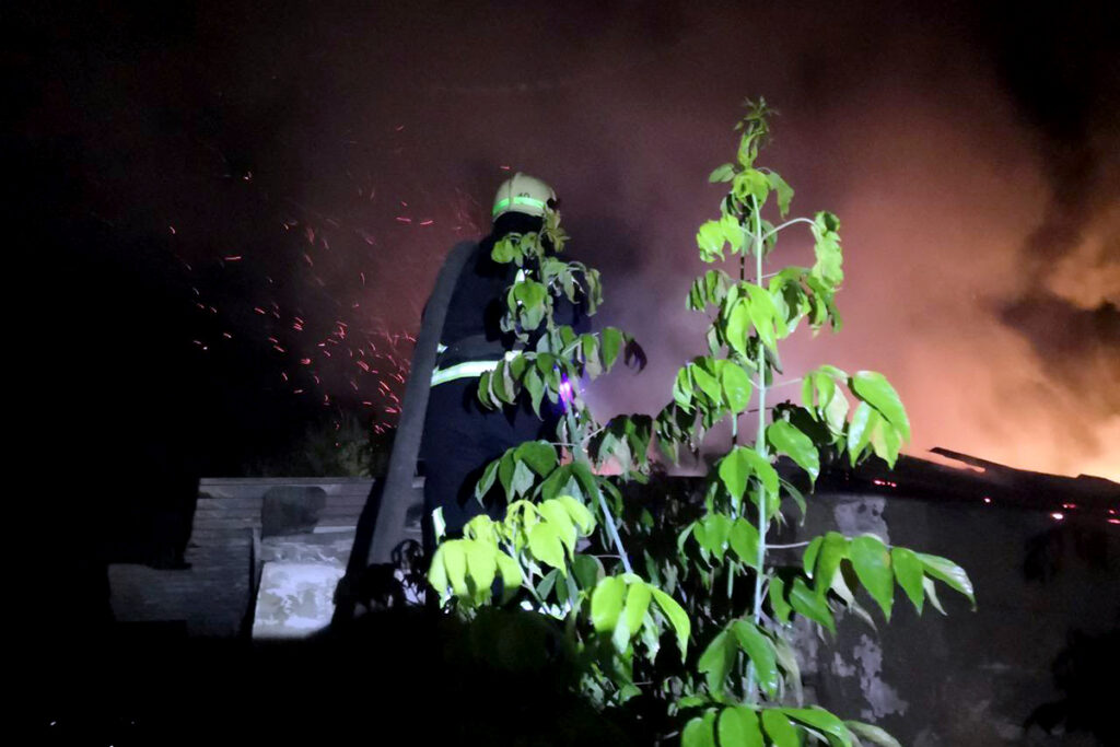 Що та як гасили від огню надзвичайники Дніпропетровщини 22 червня? (фото)