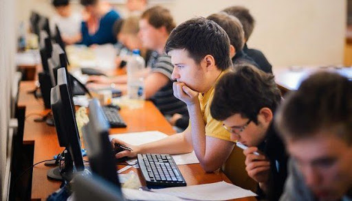 На Дніпропетровщині відкрили 16 навчальних центрів для абітурієнтів з Криму та Донбасу