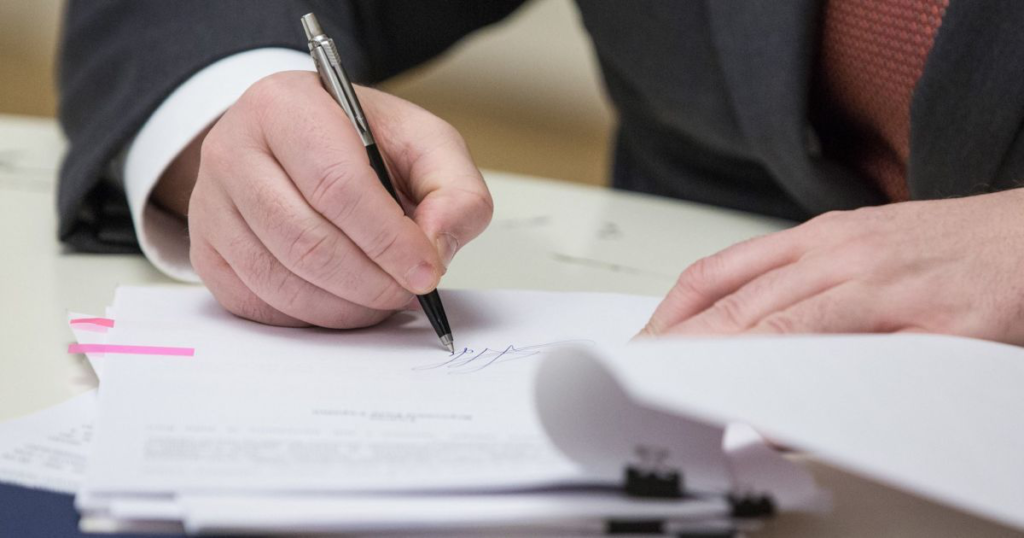 Творча молодь Дніпропетровщини має можливість поборотися за президентську стипендію
