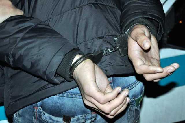У Кам’янському затримали крадія, який двічі пограбував “Швидко гроші”