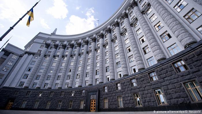 В Україні хочуть переписати правила працевлаштування для іноземців