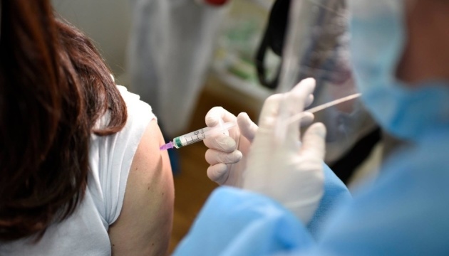 Вихідними в Тернівці відкриють центр вакцинації