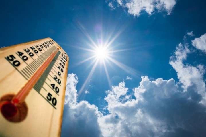 В Україну повертається спека