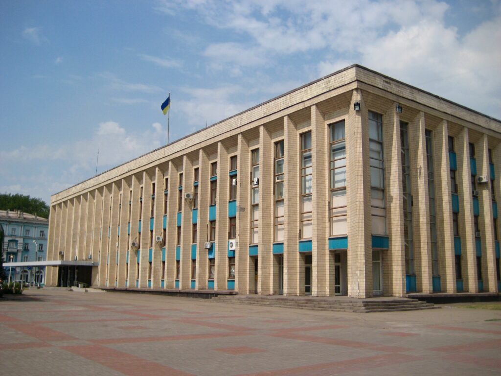 В Кам’янському звернулися до Ахметова та Новінського