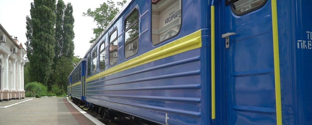 У Дніпрі  відзначає 85-річчя перша в Україні дитяча залізниця