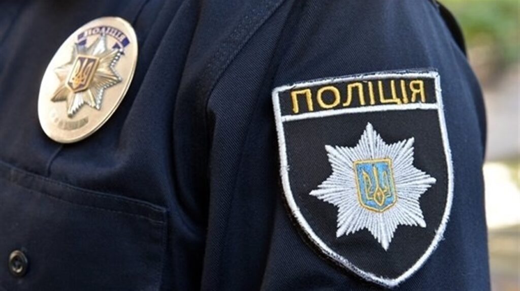 У Кам`янському поліцейські затримали підозрюваного у розбійних нападах на кредитну установу