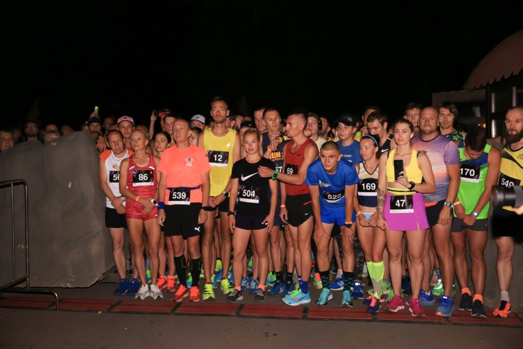 У Дніпрі відбувся нічний забіг “10k Night Run»
