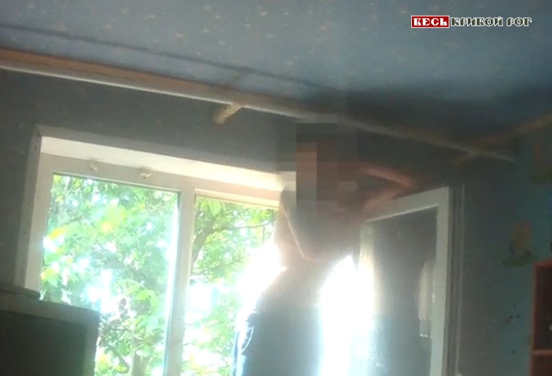 У Кривому Розі патрульні врятували чоловіка, який мав наміри звести рахунки із життям  (відео)