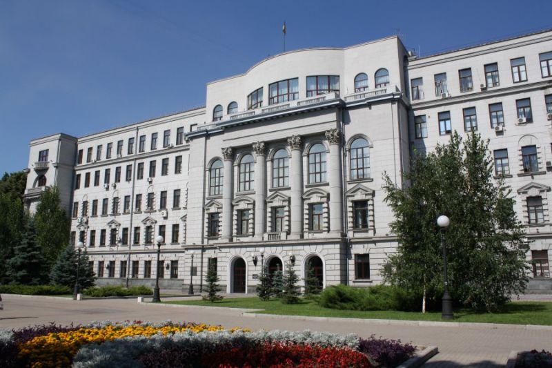 Дніпропетровська обласна рада планує поєднати кілька медичних закладів