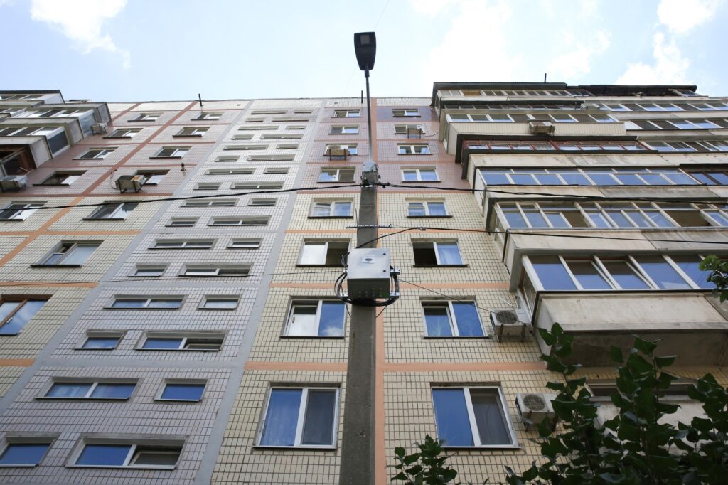 У дворах багатоповерхівок Дніпра встановлять камери відеоспостереження