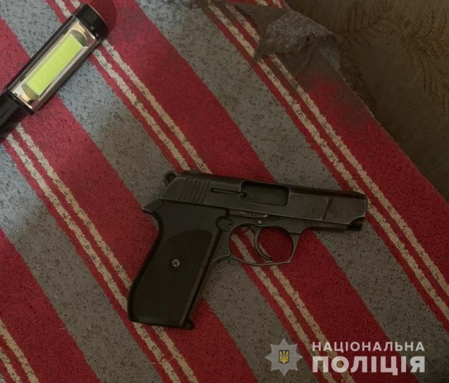 У Дніпрі затримали злочинне угруповання серійних крадіїв