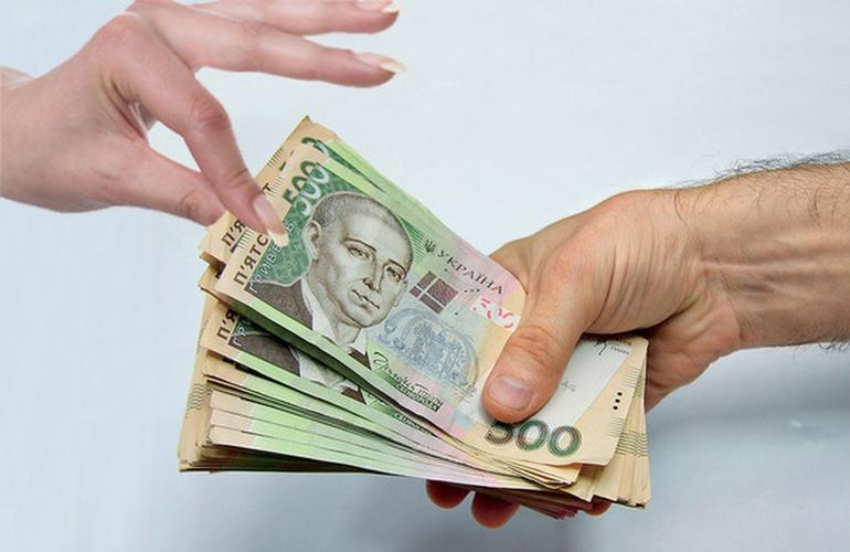 Колишні посадовці ліквідованого банку звинувачуються у розтраті 86 мільйонів гривень