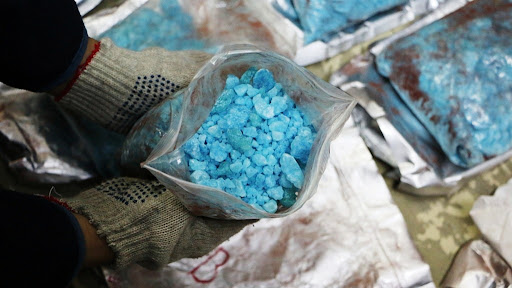 У Дніпрі припинено великий наркотрафік до виправної колонії