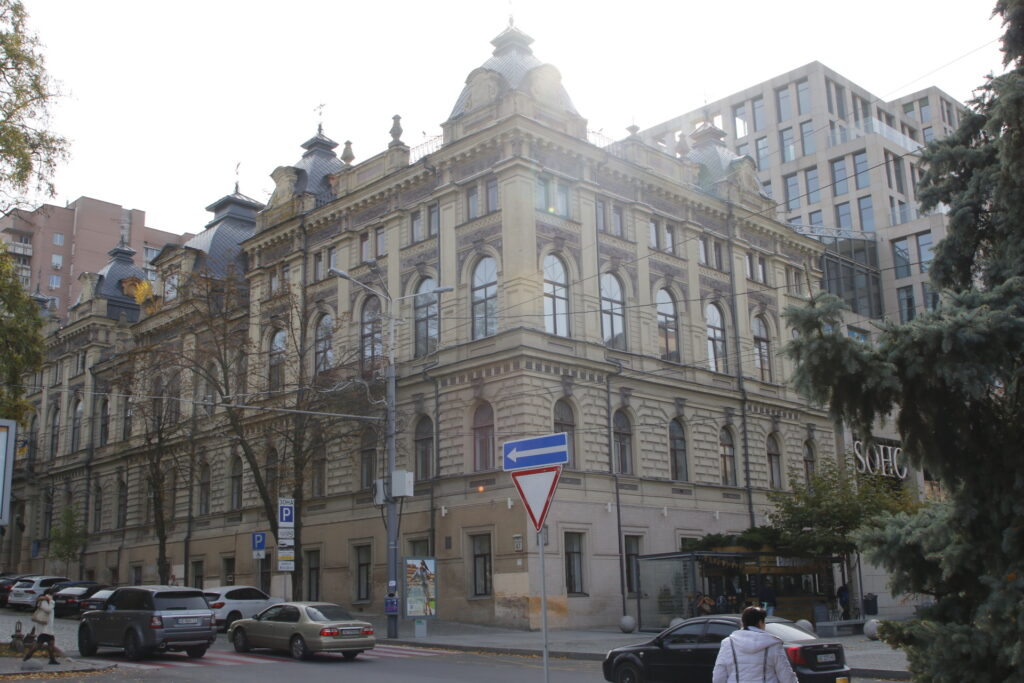 На реконструкцію трьох історичних будівель Дніпропетровщини з держбюджету виділили майже 15 млн гривень
