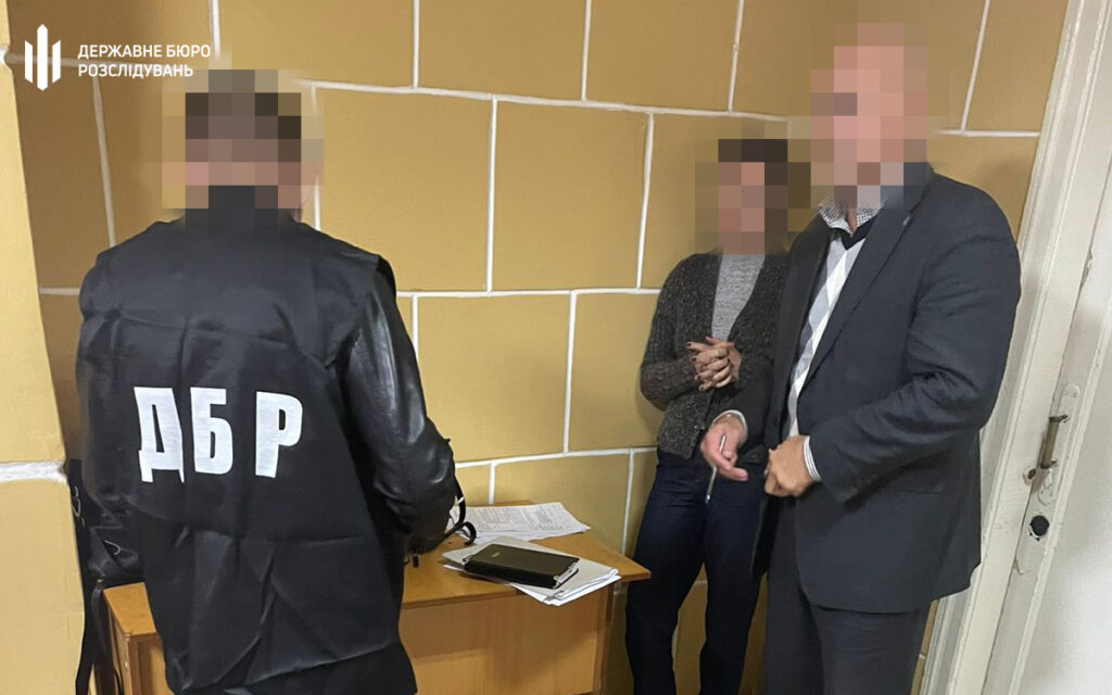 Керівниця відділу податкової на Дніпропетровщині приховала ухилення від податку на 50 млн гривень