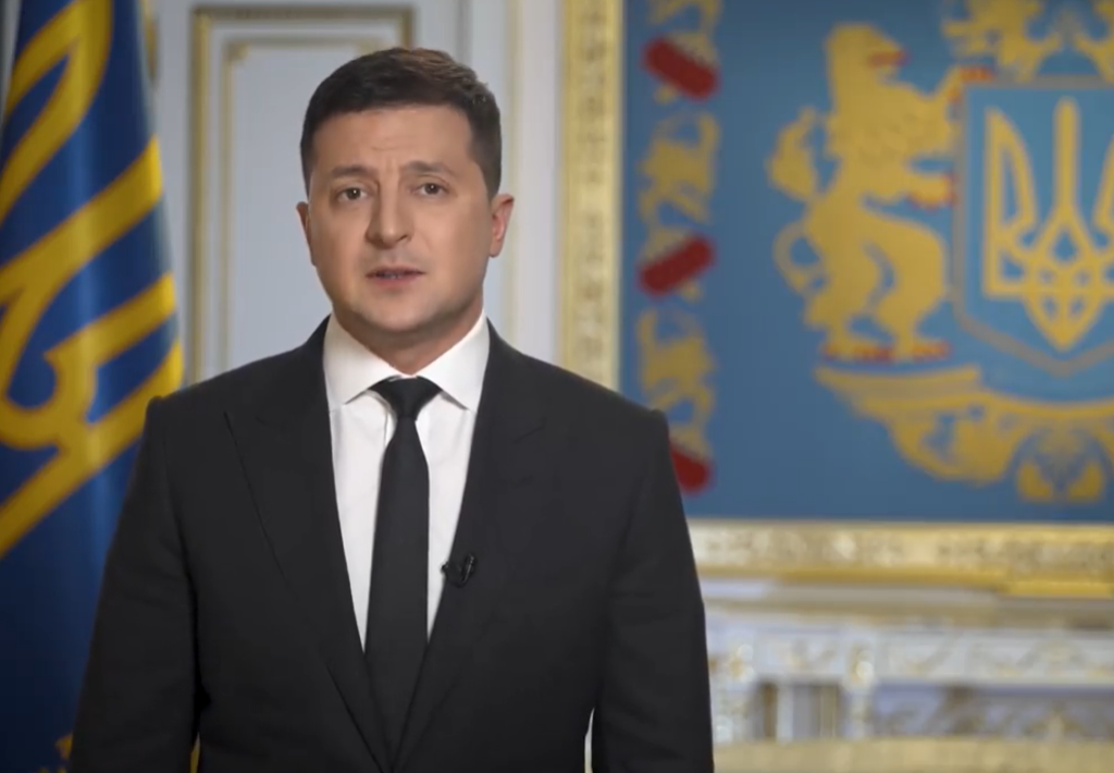 Зеленський звернувся до українців та закликав їх вакцинуватися