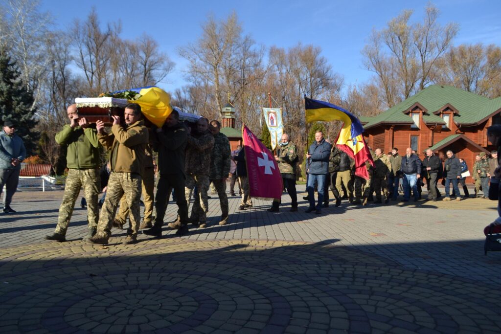 Дніпропетровщина провела в останній путь Захисника України