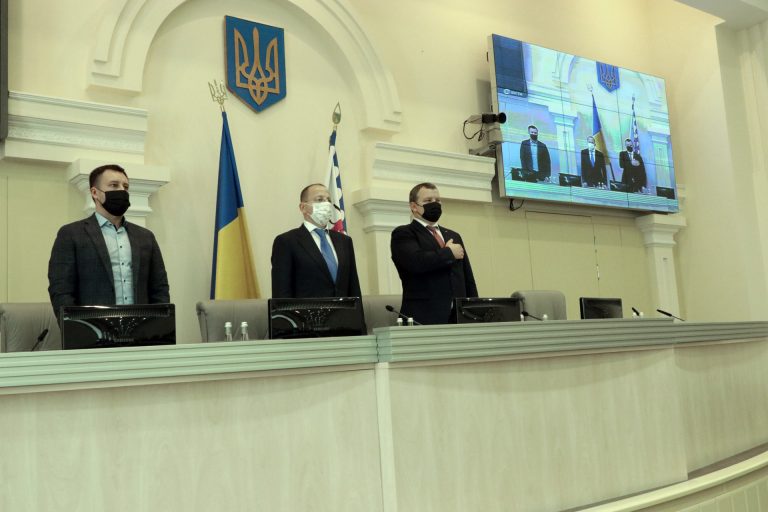 Кисневе обладнання, реконструкція Північної об’їзної, «Велика реставрація»: що вирішили на сесії Дніпропетровської облради