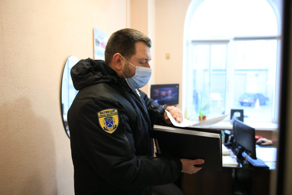 У Дніпрі інспекція з благоустрою перевіряла готовність підприємців до зими